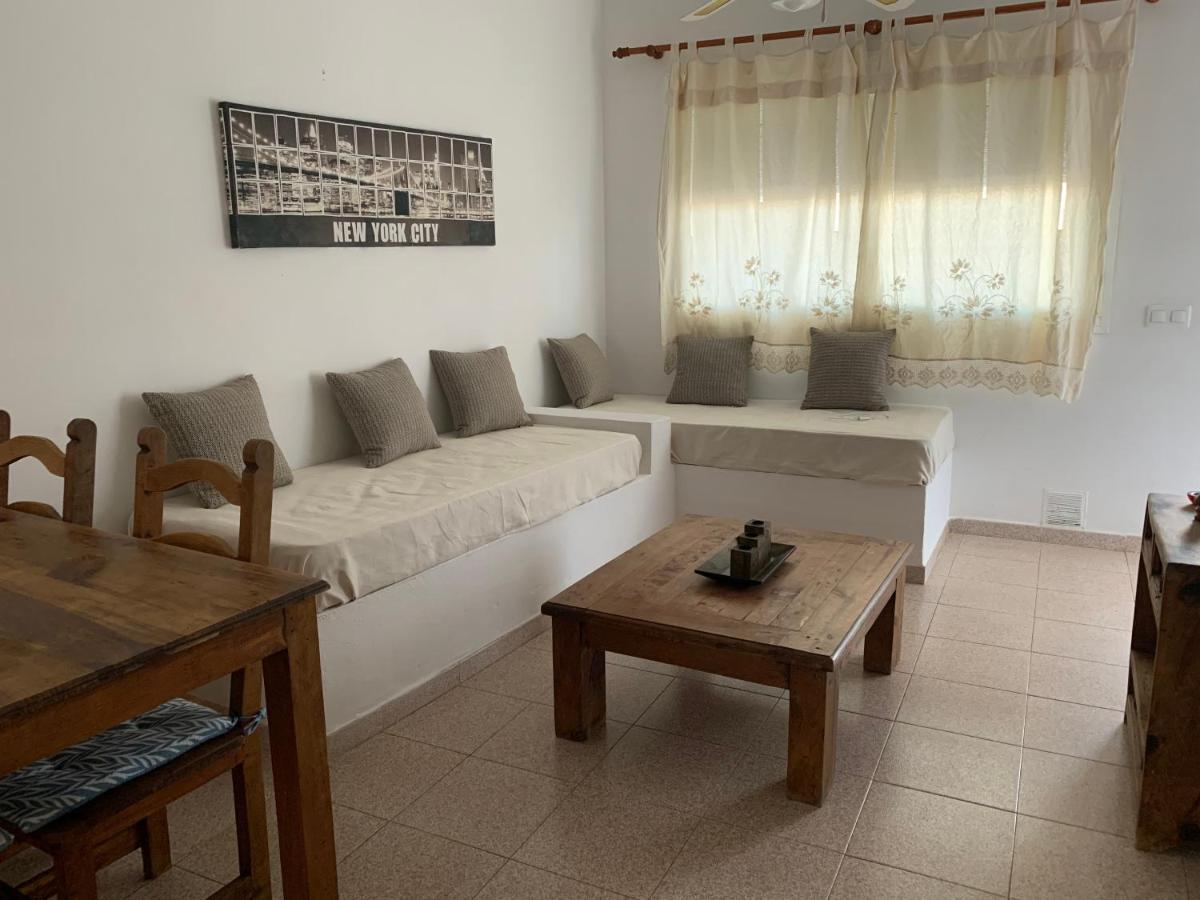 Casa Barbados En Agua Amarga Apartment Agua Amarga  Exterior foto